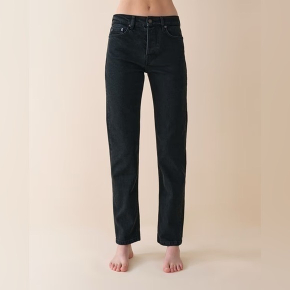 Jeanerica - CW002 Black 2 weeks - Picture 1 of 15